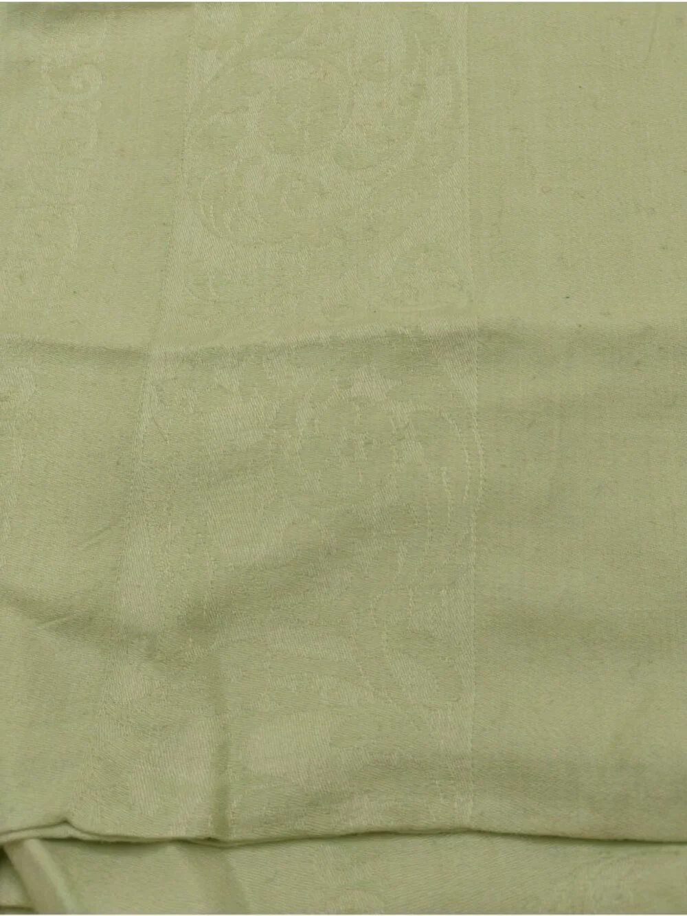 Vtg Pale Green Damask Tablecloth Ornate Floral Pattern 53
